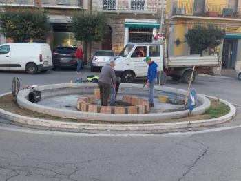 rotatoria-piazza-inizio-lavori.jpg