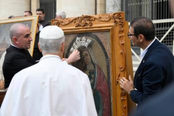 quadro-papa-di-spalle.jpg